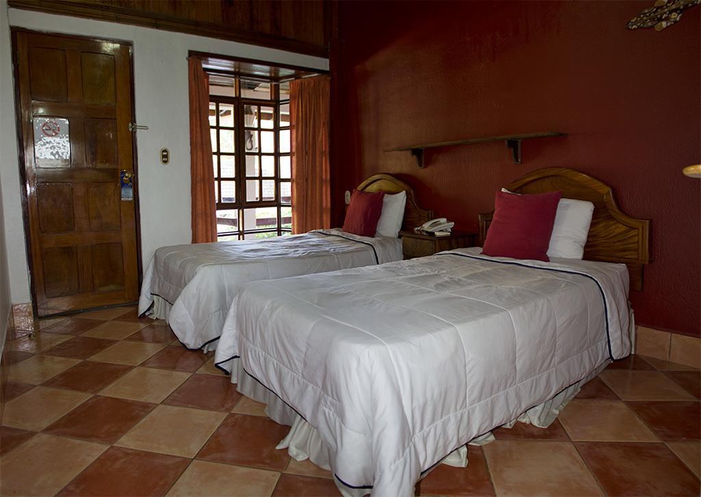 Copacabana Hotel And Suites (Adults Only) Jacó Pokoj fotografie